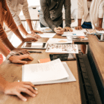 Planification stratégique d’un événement corporatif avec objectifs clairs – Kumpanni